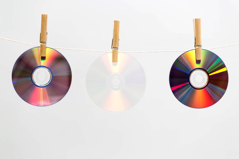 Prep Like a Pro With This Handy Pre-party Cleaning Checklist